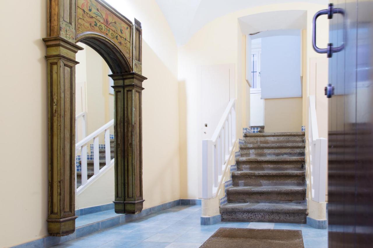 Adama Apartamento Turistico Caceres Bilik gambar
